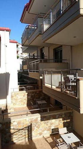Artemis Plaza 3* Агия-Параскеви